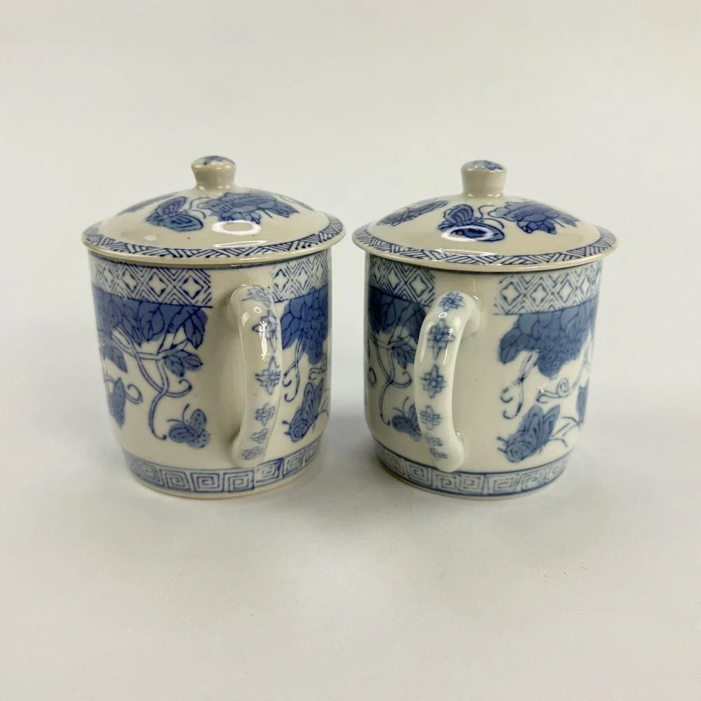 Williams‎ Sonoma Blue and White Porcelain Lidded Tea Mugs Butterfly Grapes Set 2
